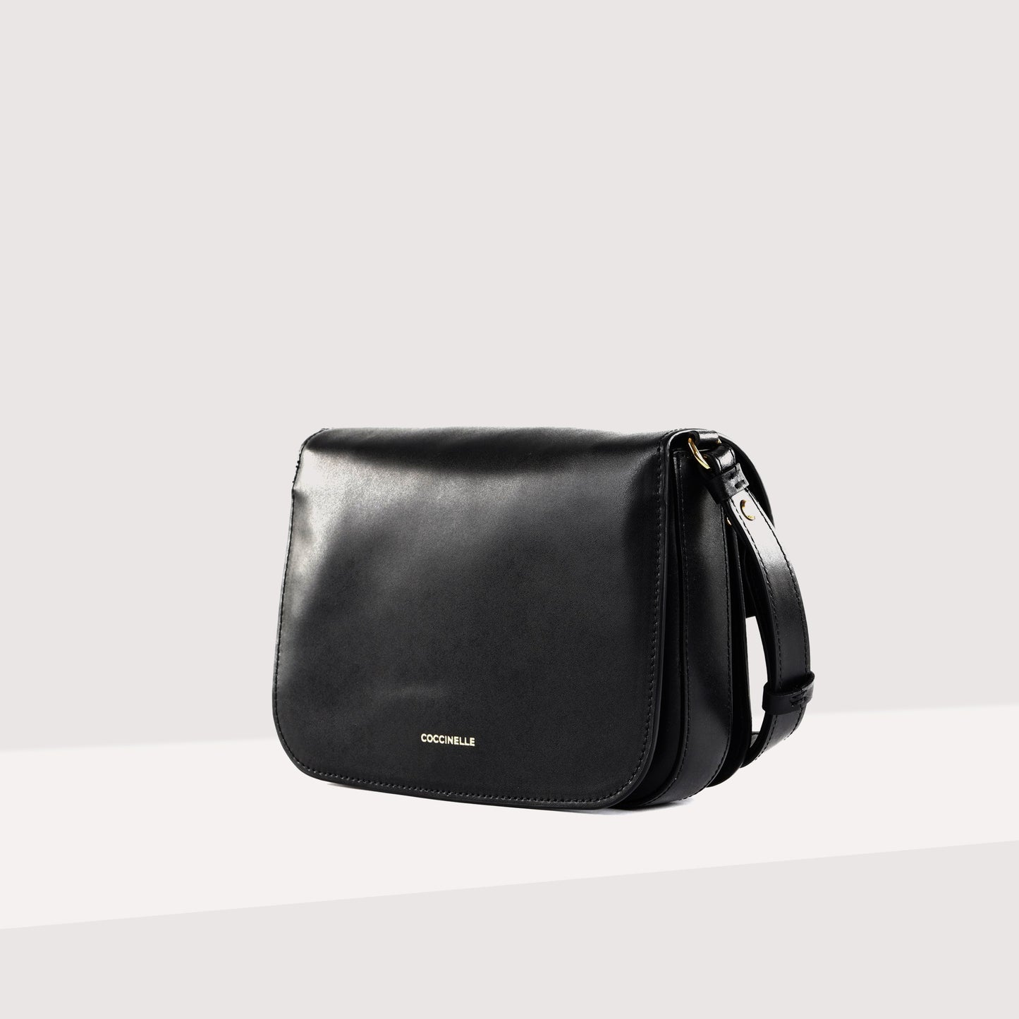 COCCINELLE C-ME CALF COCKER