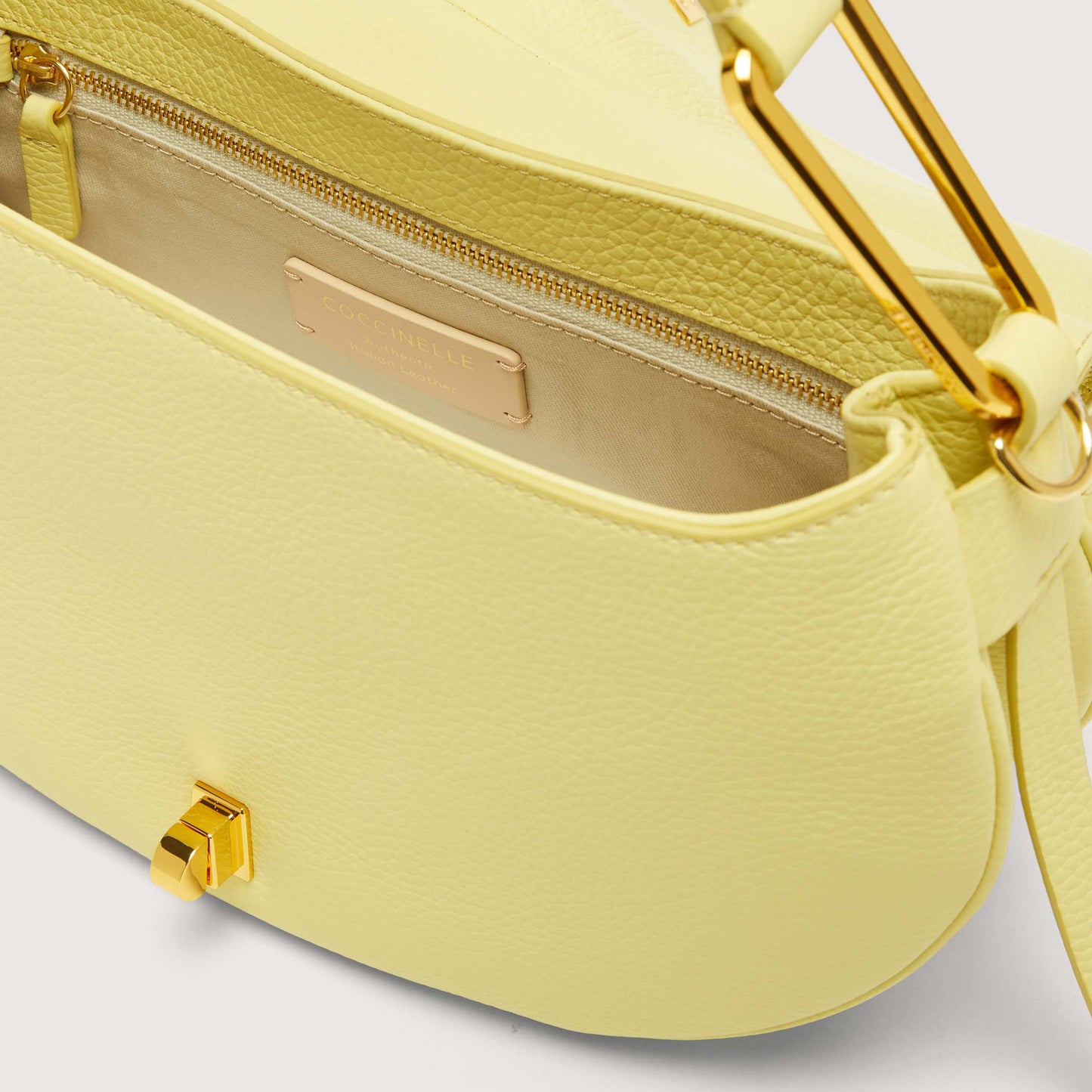 COCCINELLE MAGIE MEDIUM