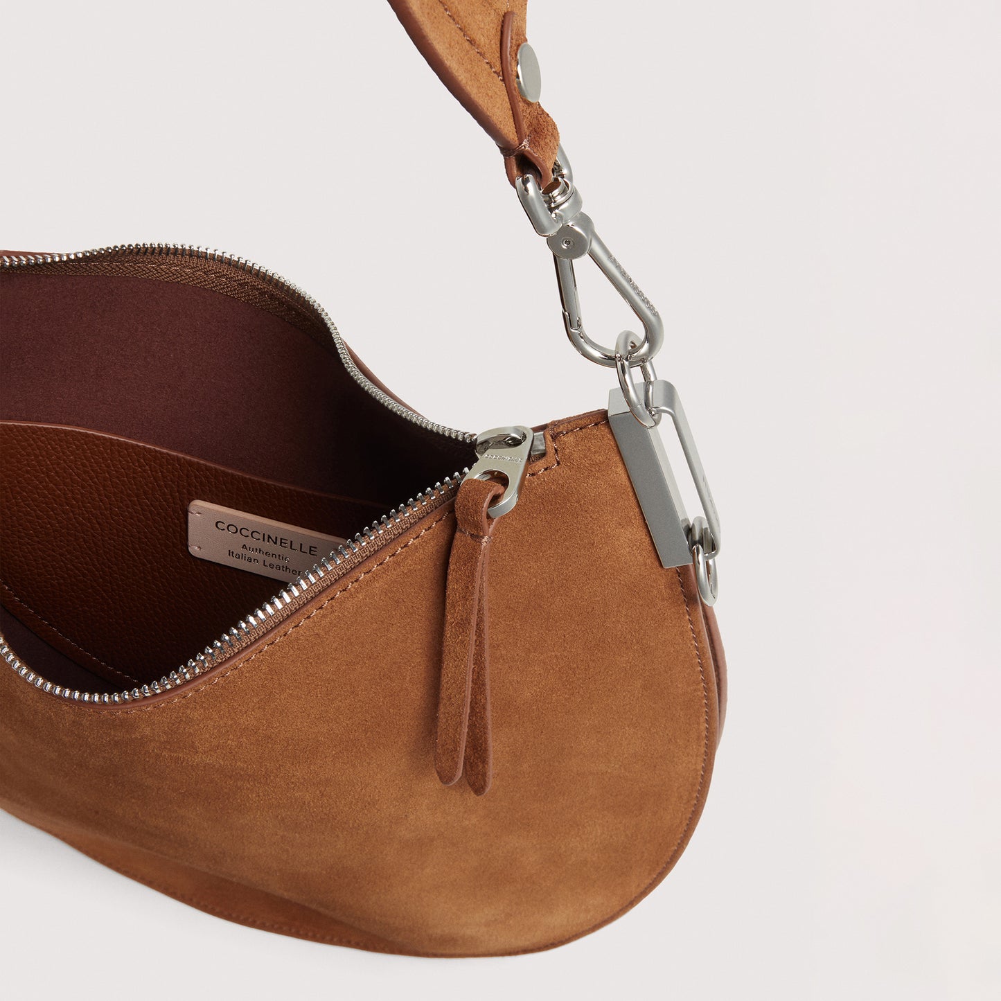 COCCINELLE SUNUP SUEDE MEDIUM