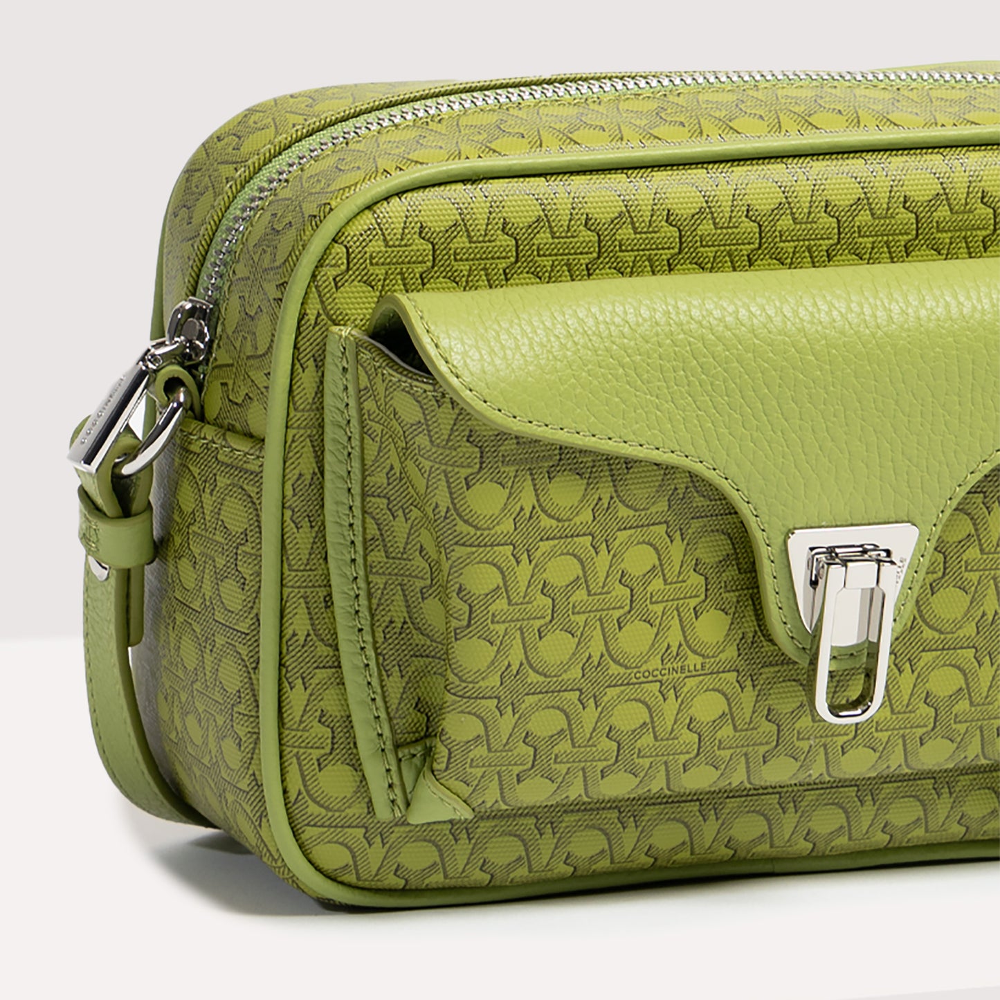 COCCINELLE BEAT COATED MONOGRAM SMALL