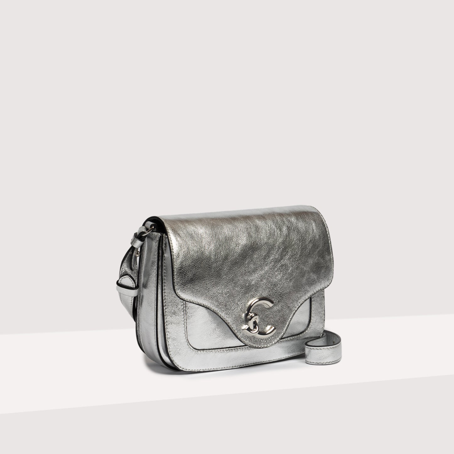 COCCINELLE C-ME SMOOTH METAL