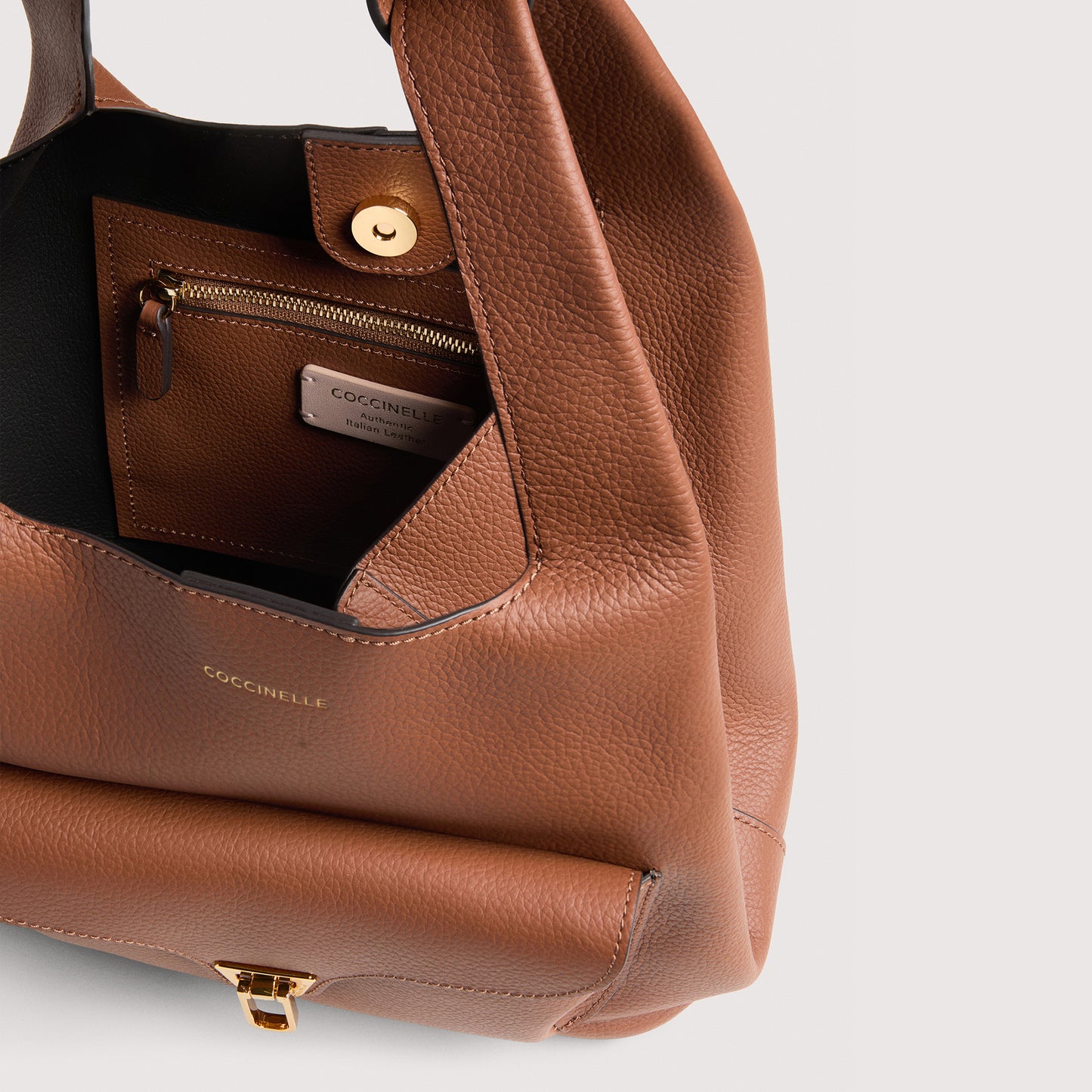 COCCINELLE BEAT SHOPPING MEDIUM