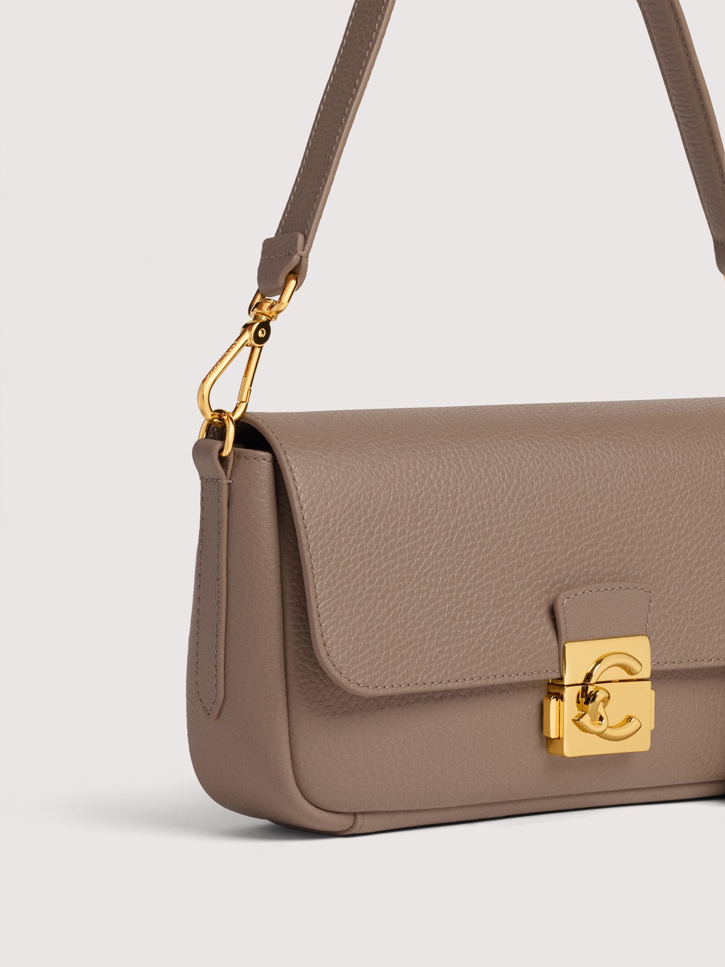 COCCINELLE C-ME LOCK MEDIUM