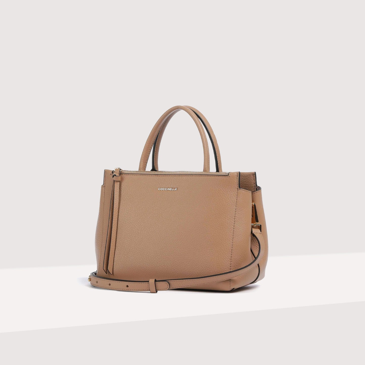 COCCINELLE Cuir sac à main sac à épaule bandoulière Arlettis Signature Handbag Grained COCCINELLE Cuir sac à main sac à épaule bandoulière Arlettis Signature Handbag Grained