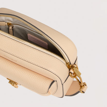 COCCINELLE BEAT SMALL
