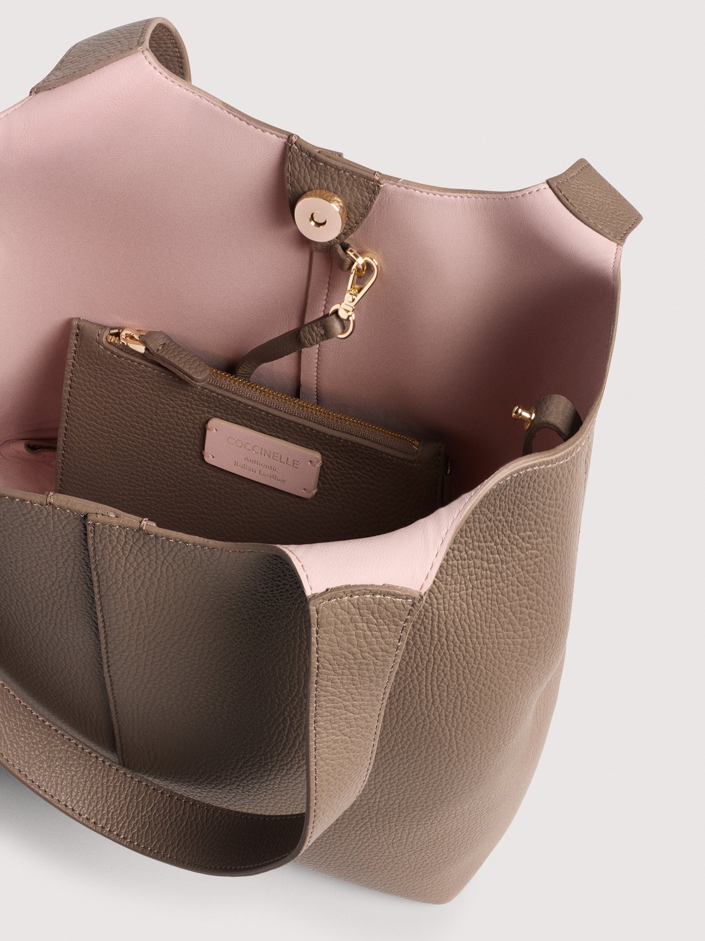 COCCINELLE C-EASY MEDIUM
