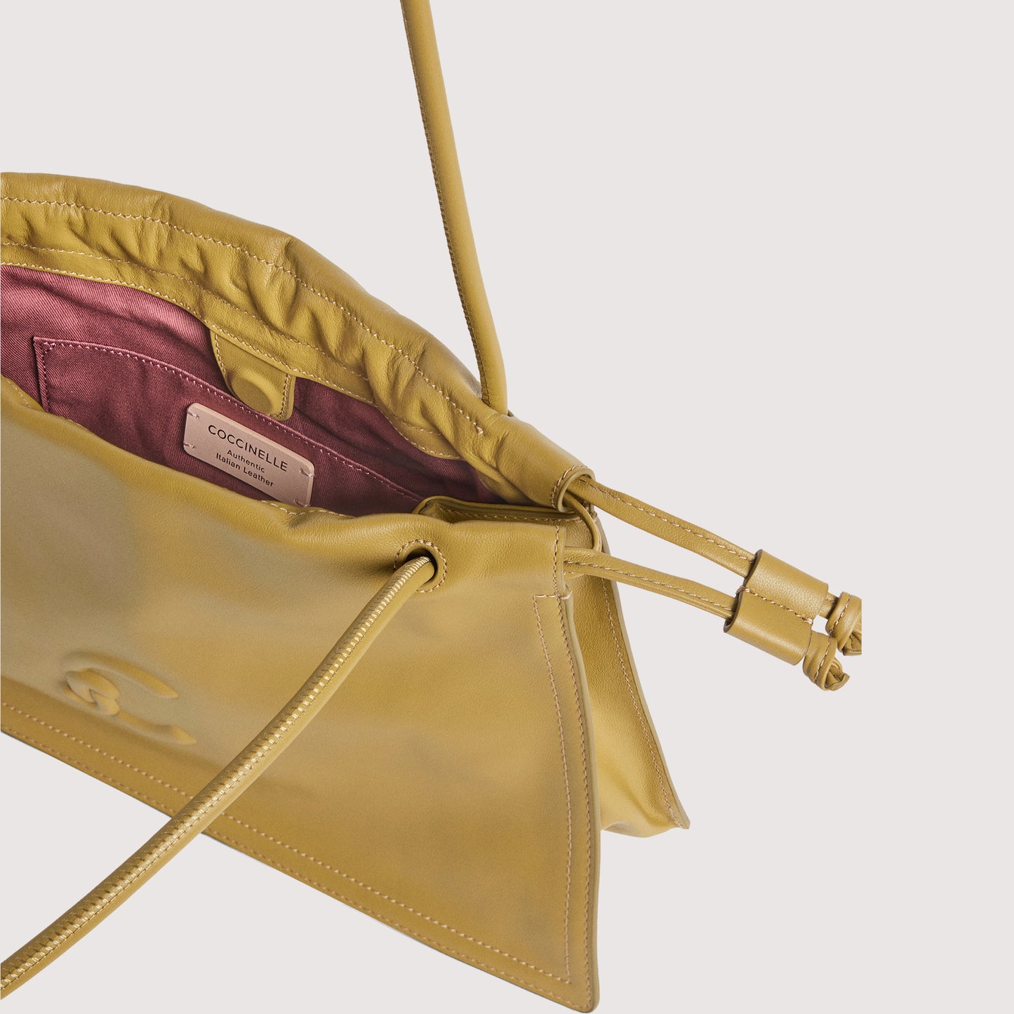 COCCINELLE DULSE MEDIUM