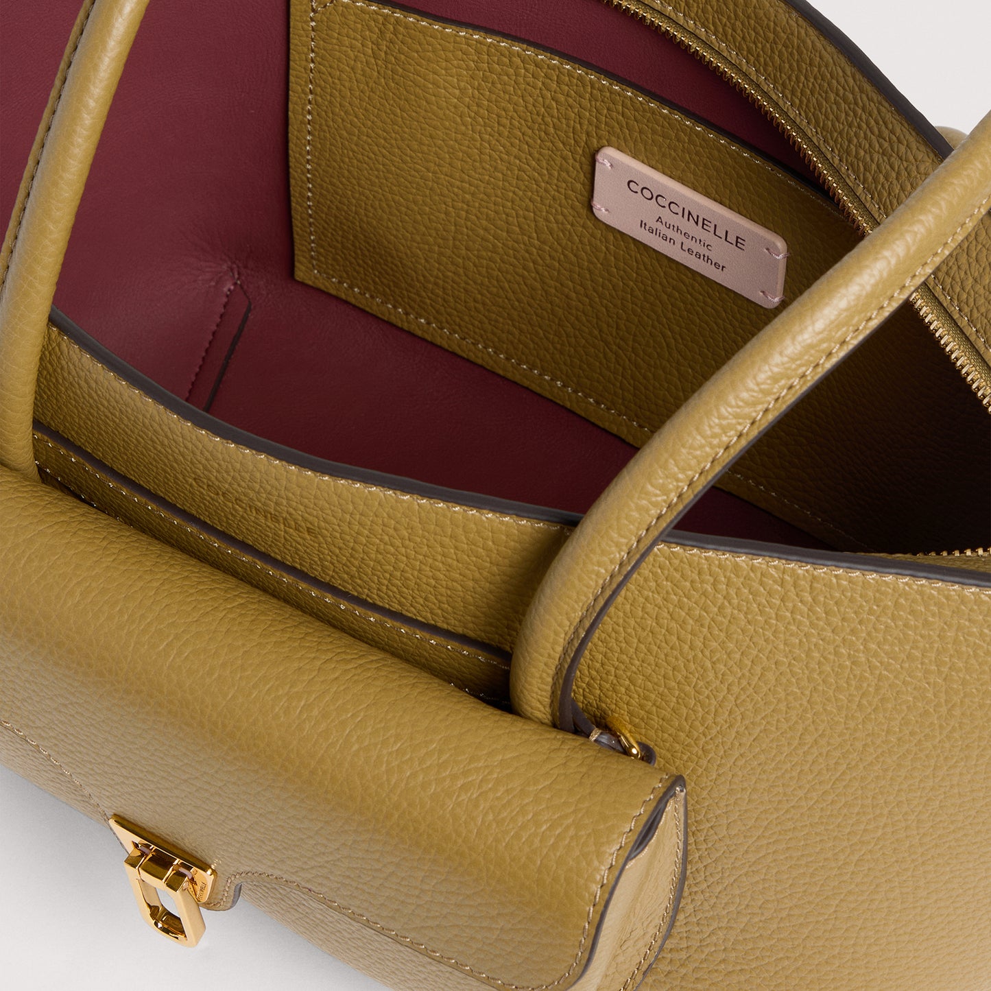 COCCINELLE DOUBLE BEAT SMALL