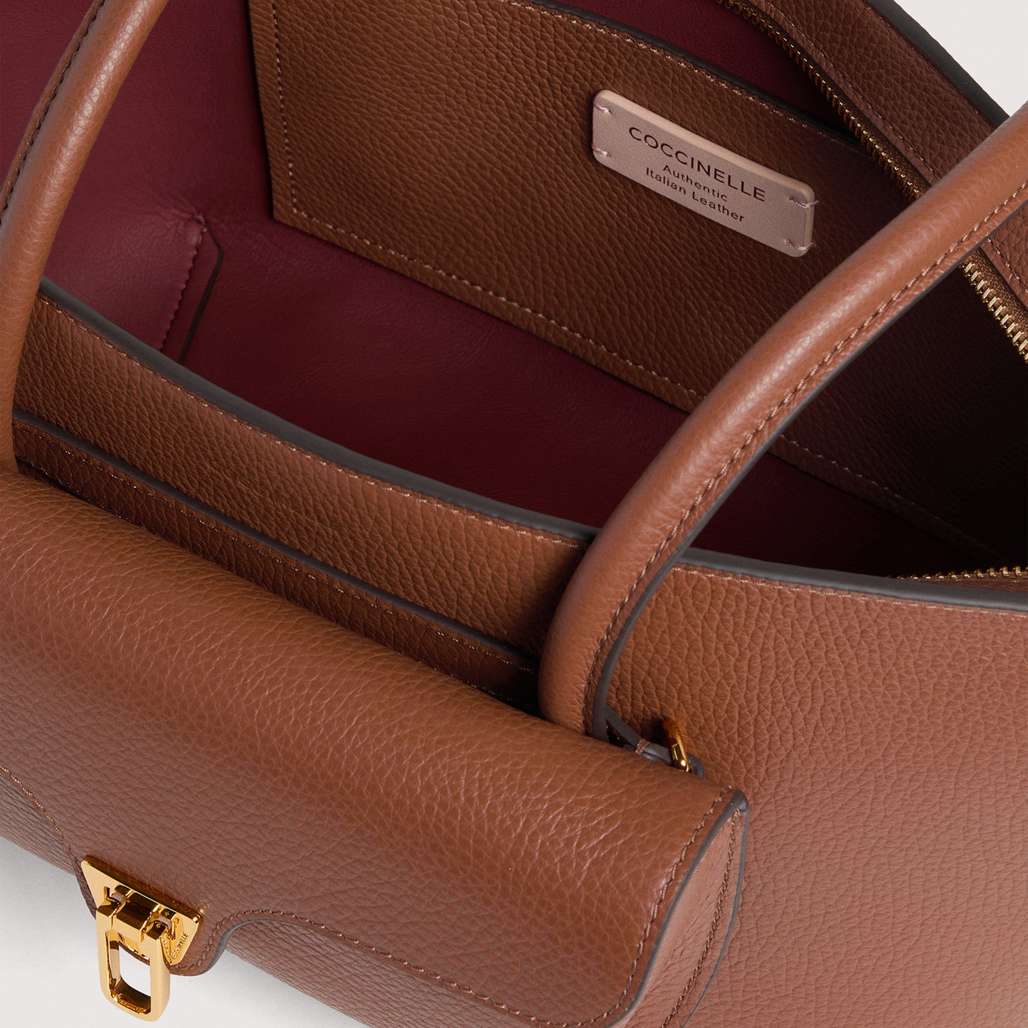 COCCINELLE DOUBLE BEAT SMALL