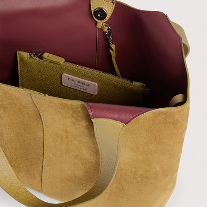 COCCINELLE C-EASY SUEDE MEDIUM