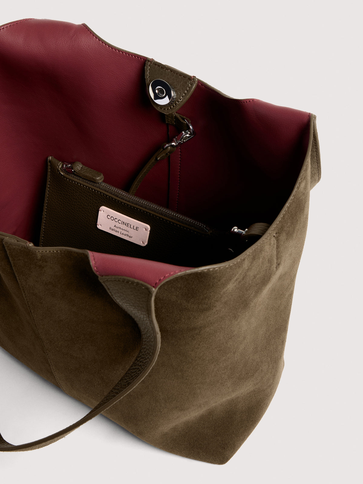 COCCINELLE C-EASY SUEDE MEDIUM