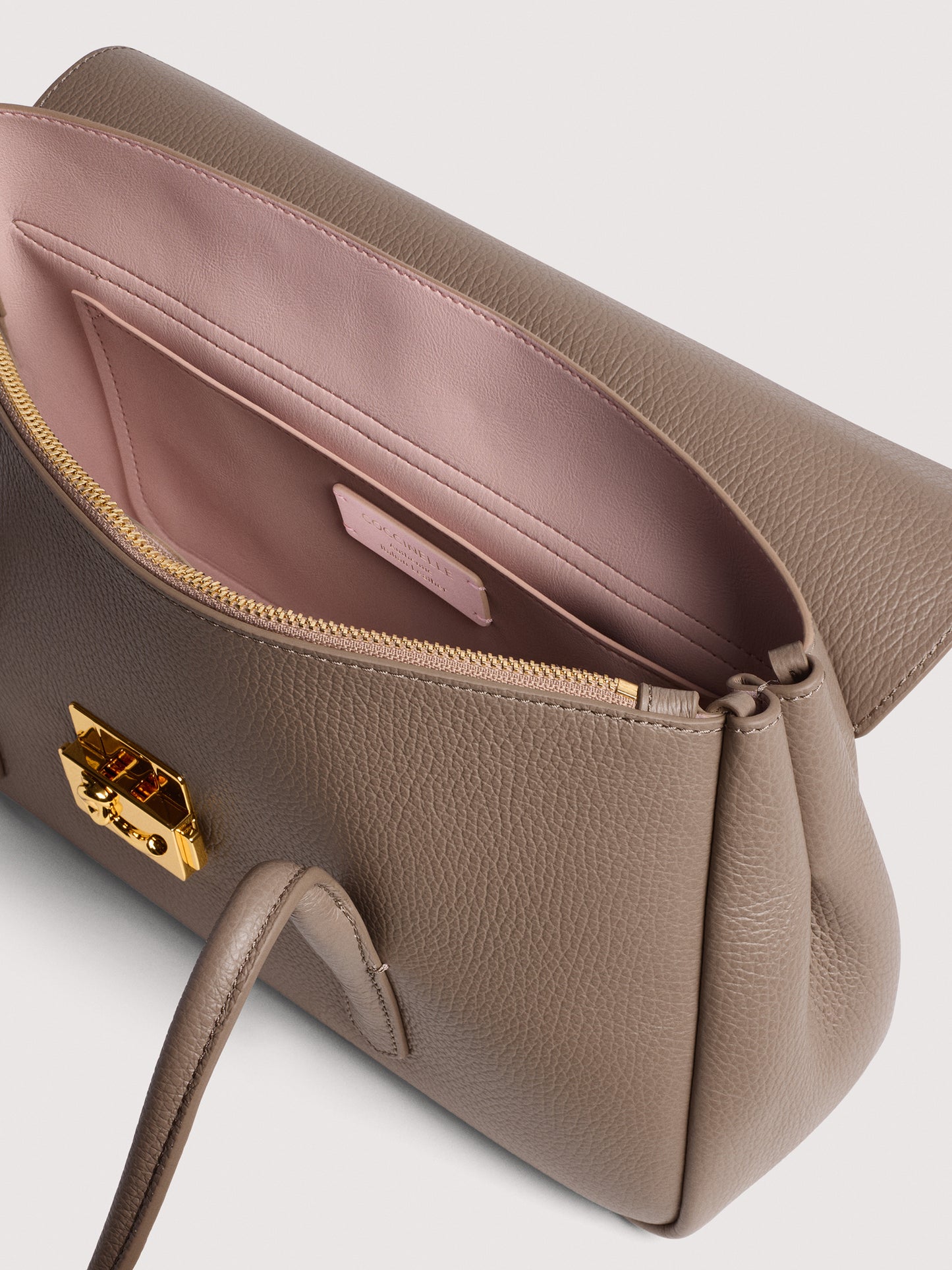 COCCINELLE C-ME LOCK MEDIUM