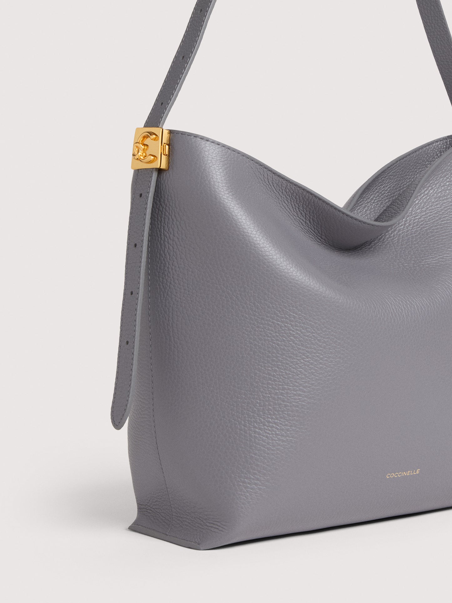 COCCINELLE C-ME LOCK MEDIUM