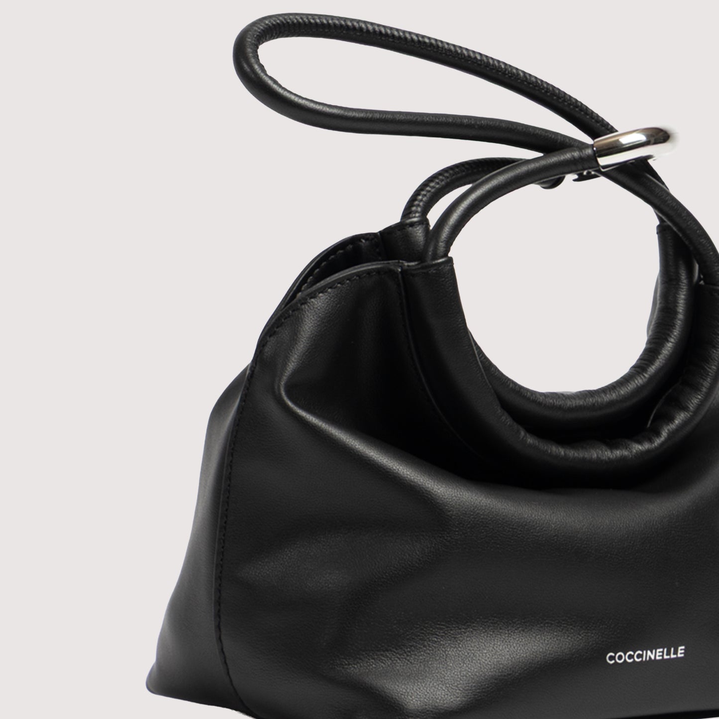 COCCINELLE FINN POUCH