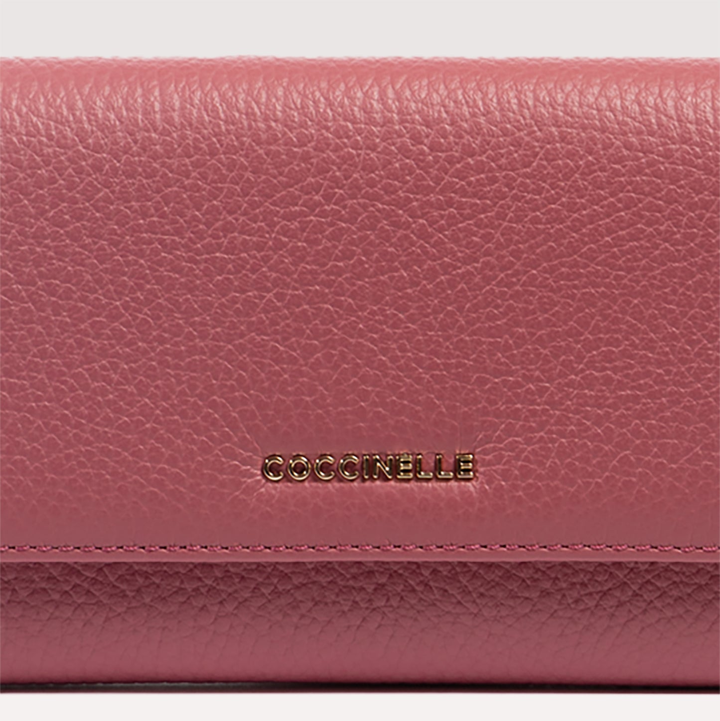 COCCINELLE METALLIC SOFT