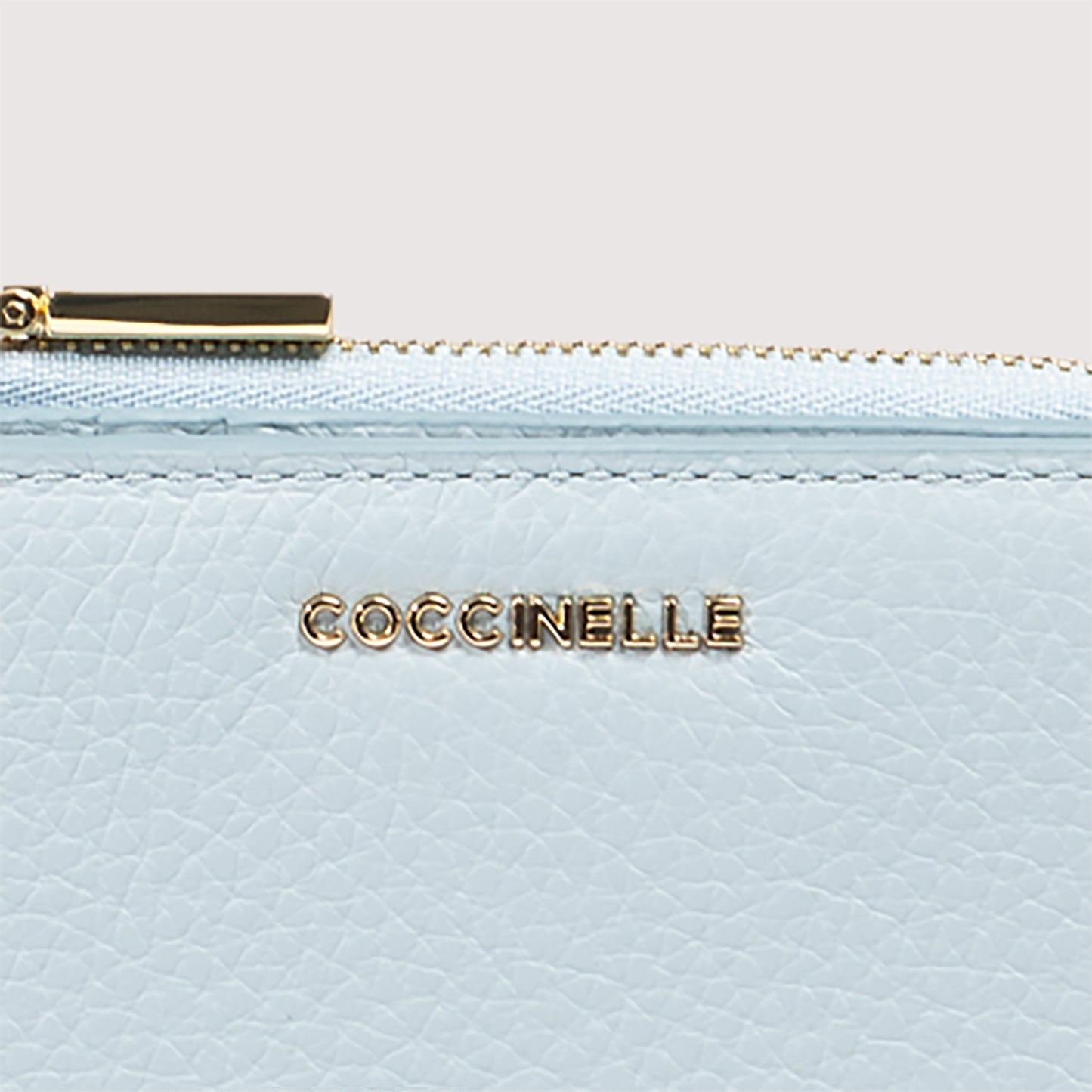 COCCINELLE METALLIC SOFT SMALL