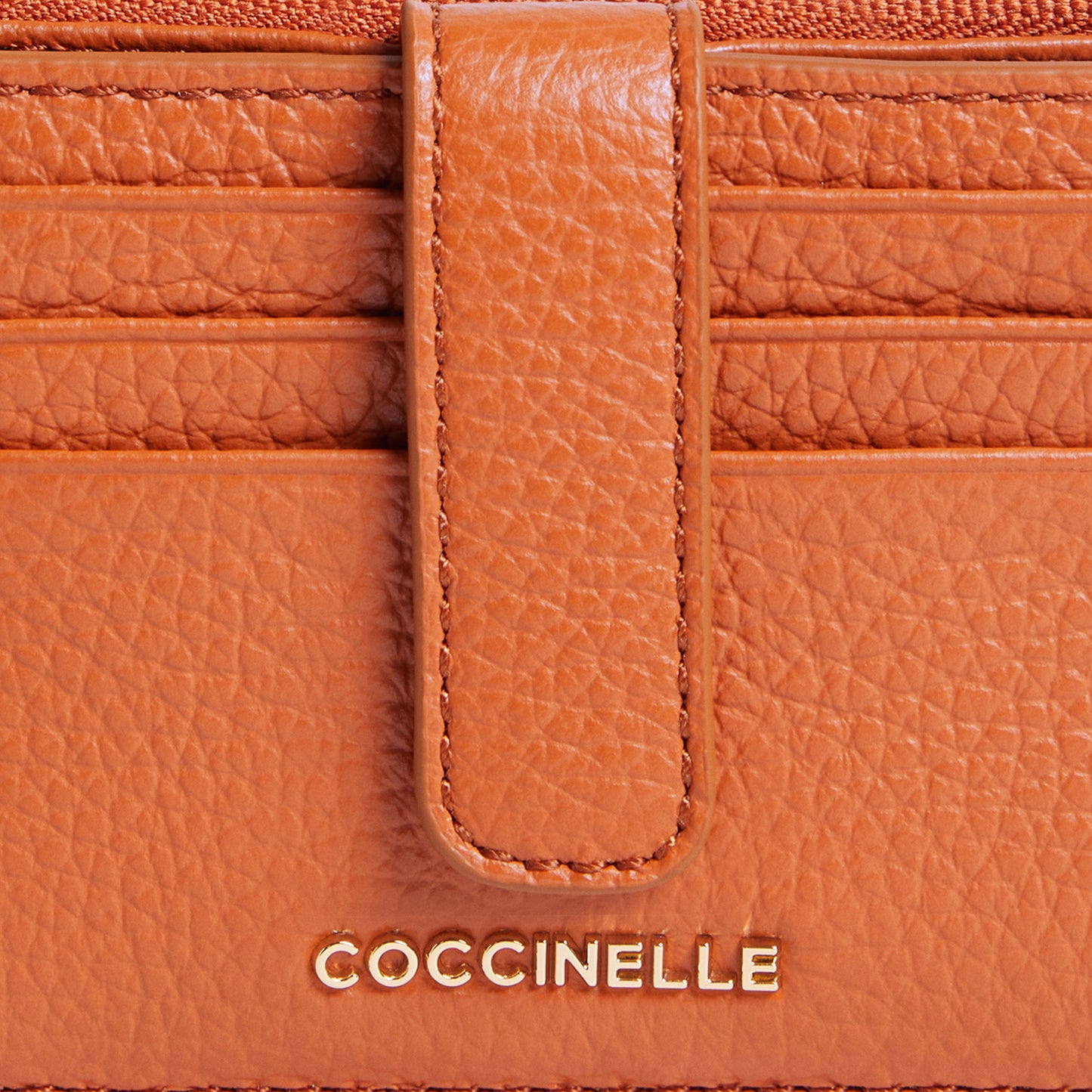 COCCINELLE METALLIC SOFT